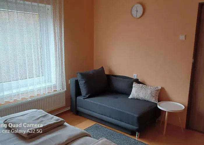 Apartman 81